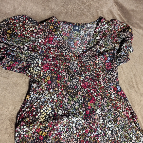 GAP - Floral V-Neck Puff Sleeve Maxi Dress -Size L - Picture 11 of 13